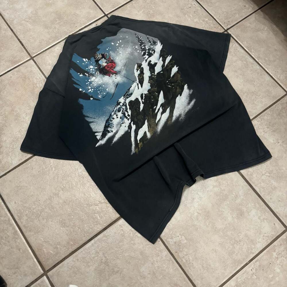 Vintage 90s Distressed Jerzees Park City Skiing Graphic T-Shirt XL